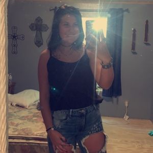 Meet your Posher, Briann